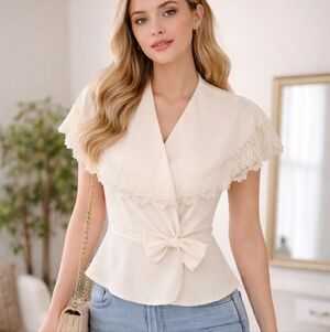 S.l Fashion White Vintage Floral Deyail Wrap Top Size Small